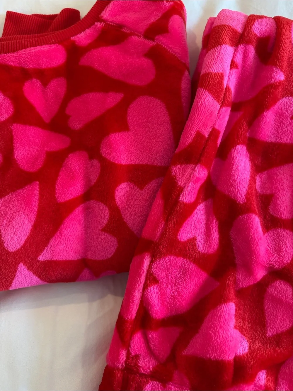 Cat & Jack Hot Pink and Fuchsia Heart Fleece Pajama Set
